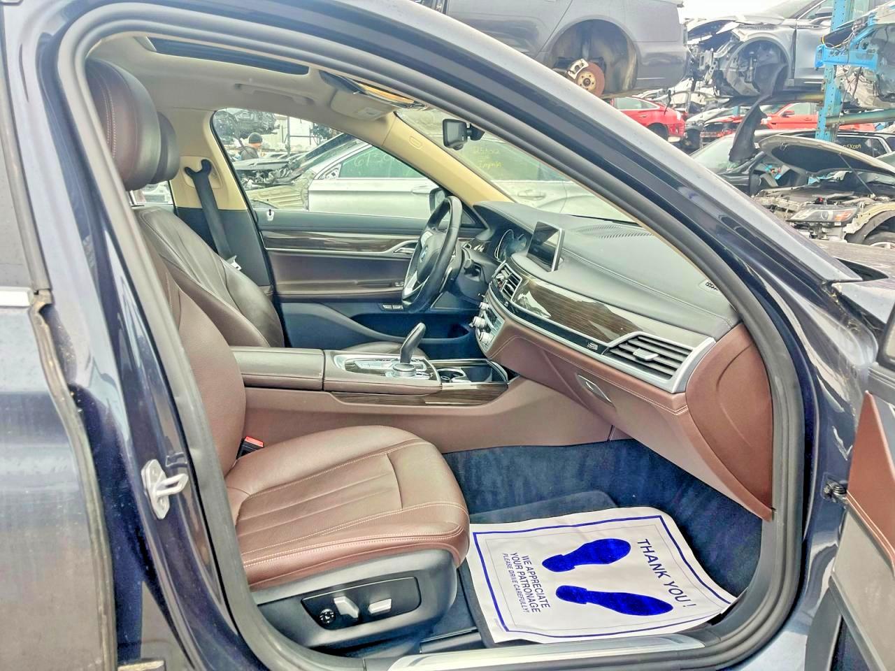 BMW 7 Series Xi
