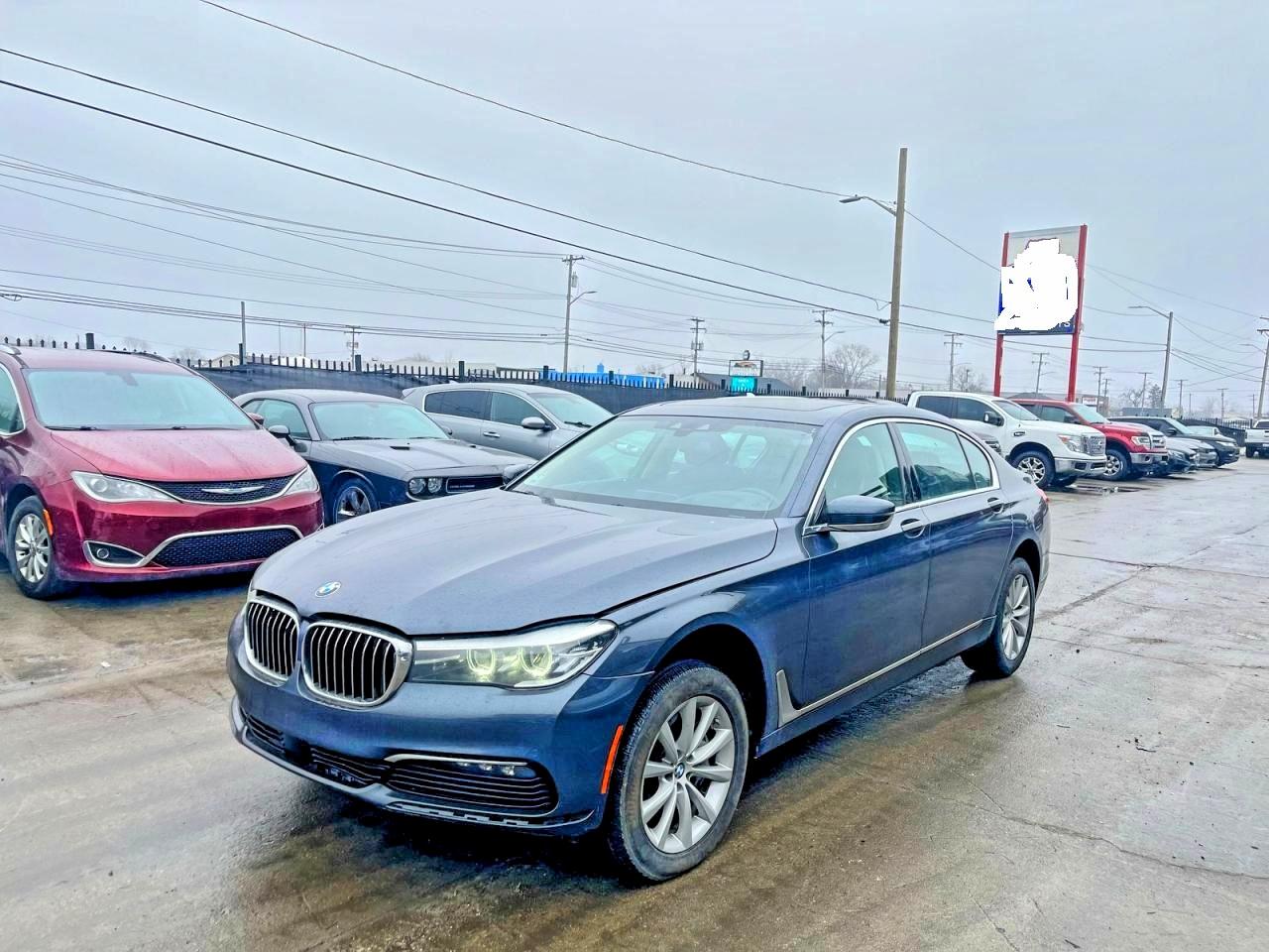 BMW 7 Series Xi