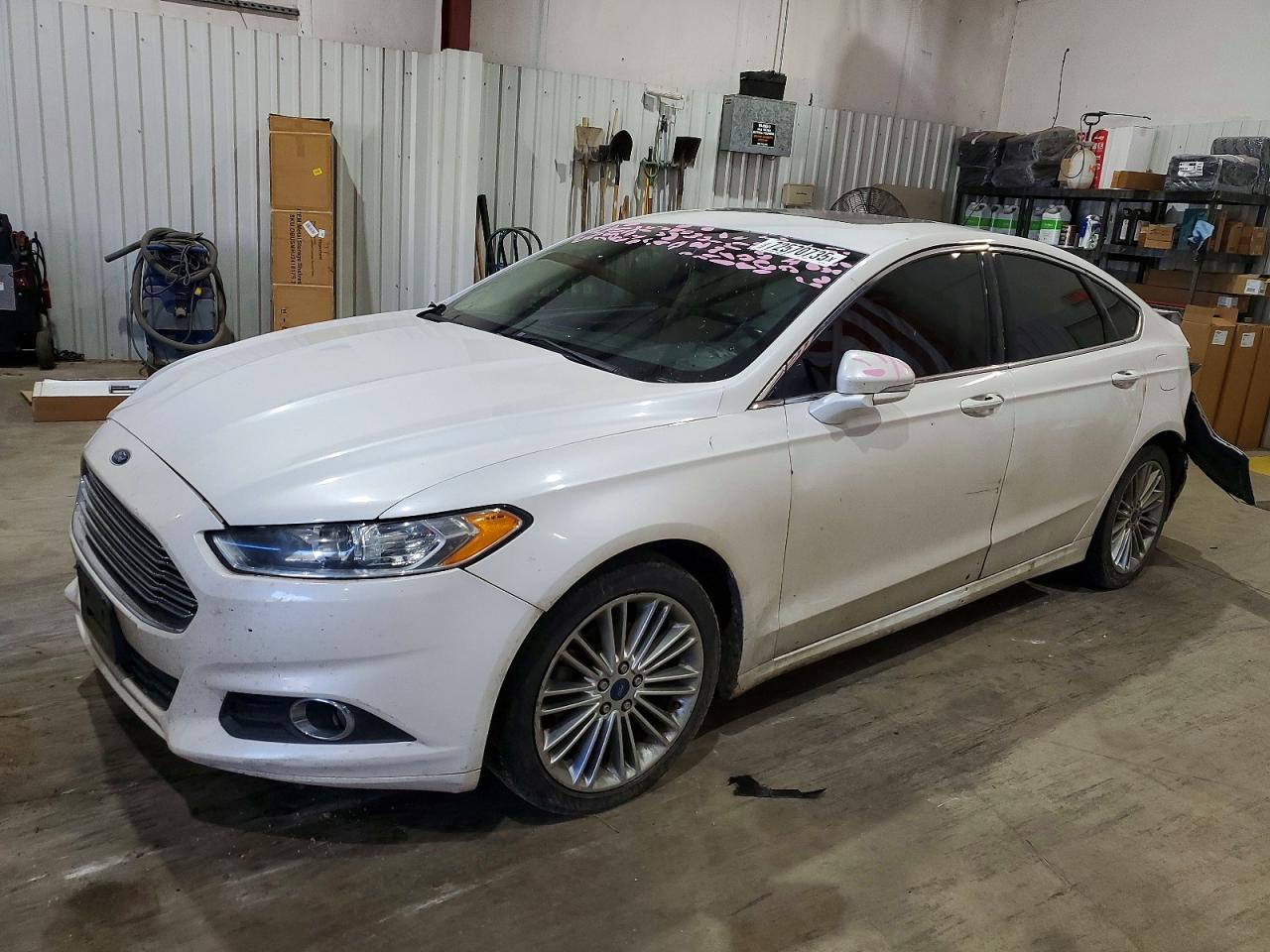 Salvage Ford Fusion Image