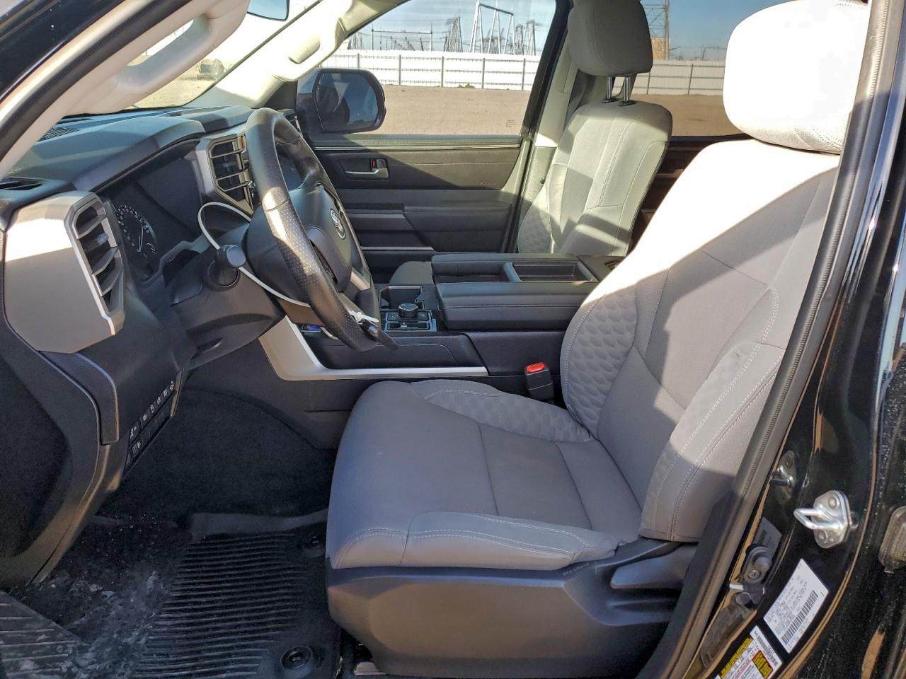 Toyota Tundra Crewmax Sr