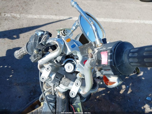 Yamaha Xj700