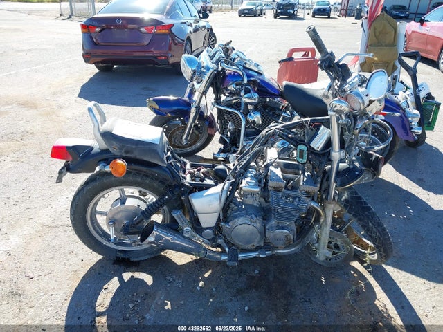 Yamaha Xj700