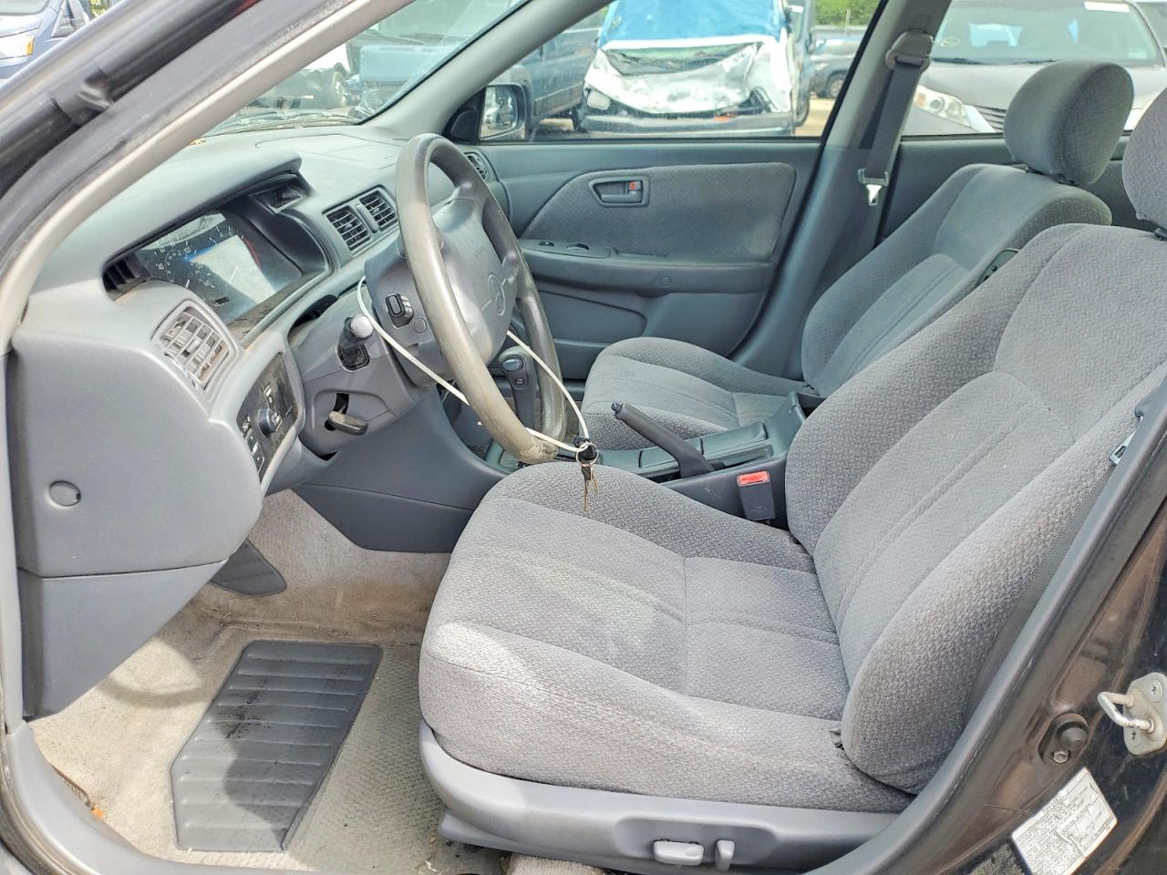 Toyota Camry Ce
