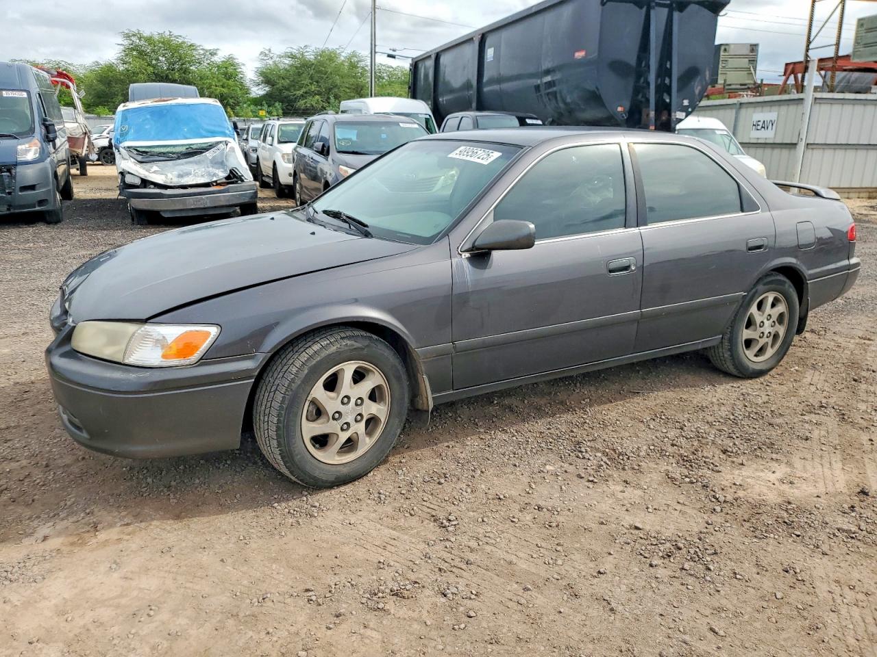 Salvage Toyota Camry Image