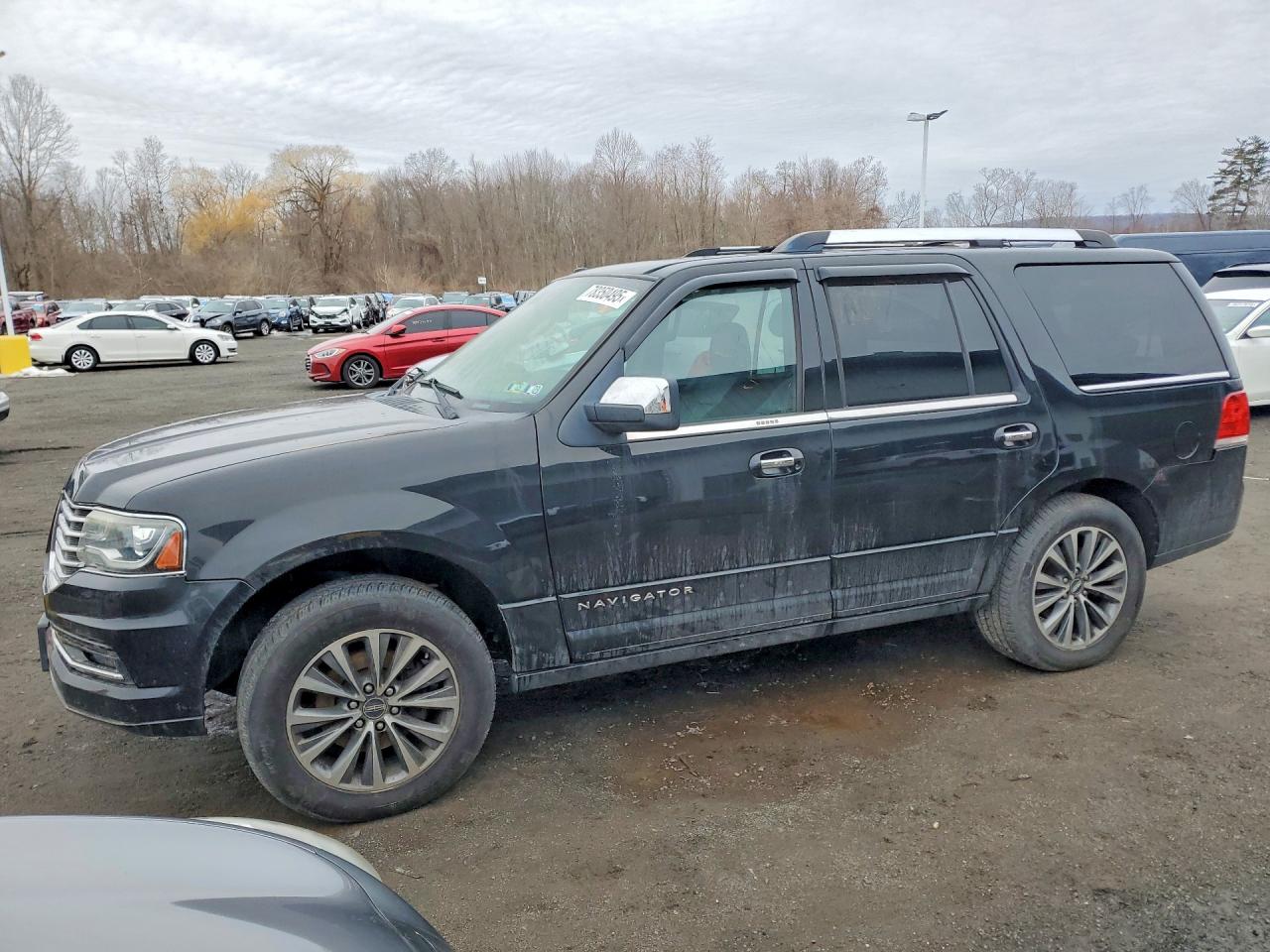Salvage Lincoln Navigator Image