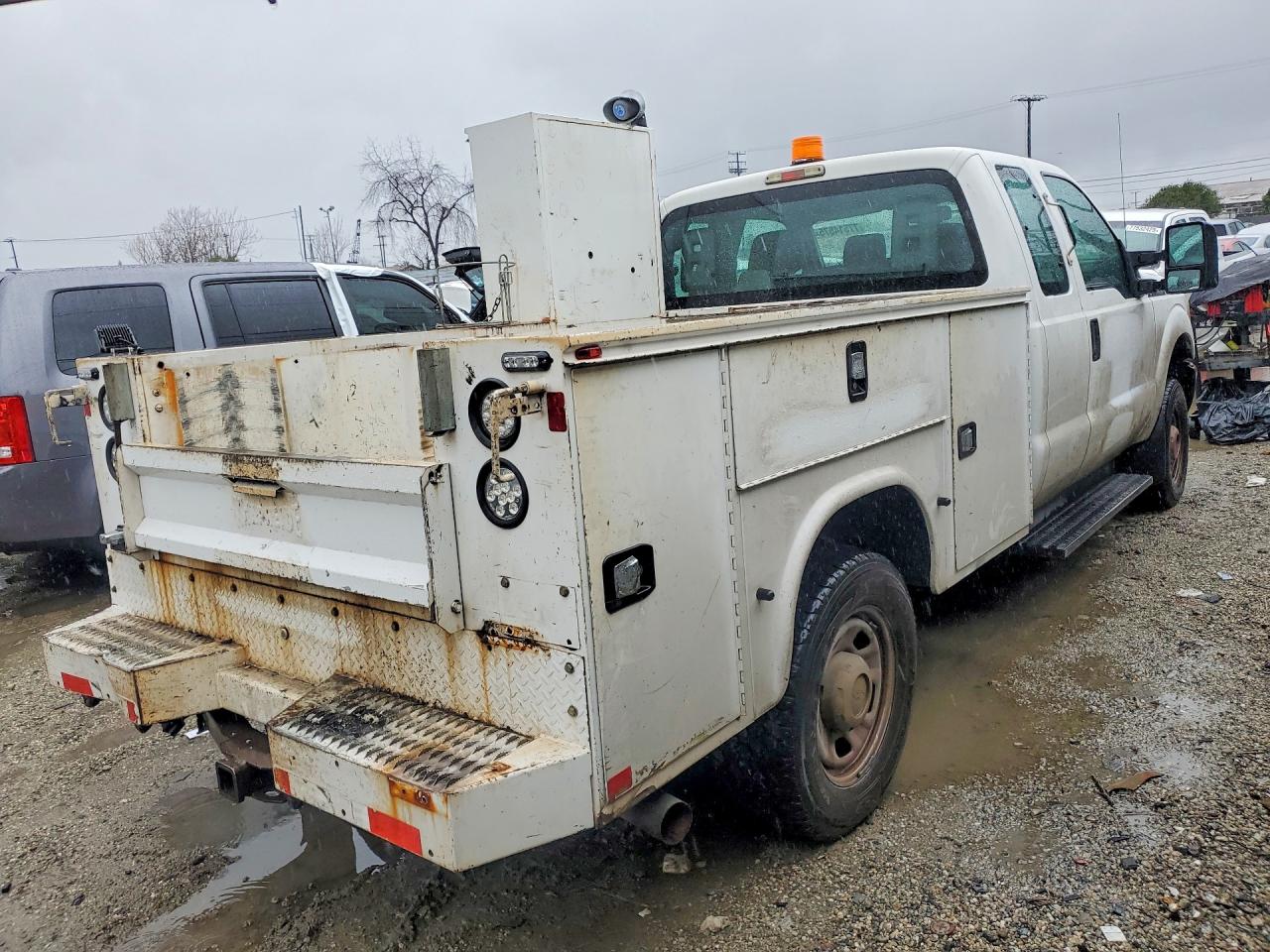 Ford F-250