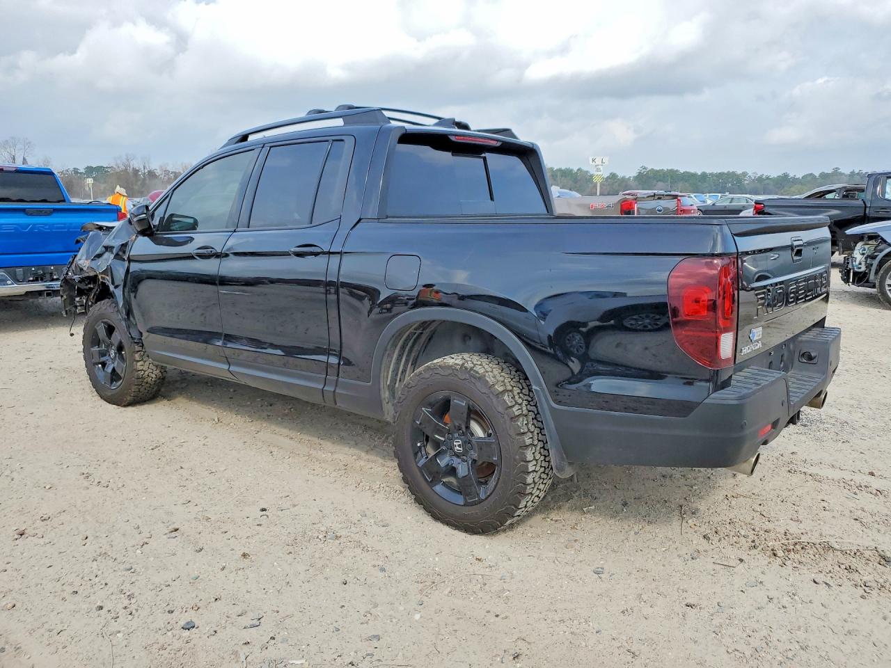 Honda Ridgeline Black Edition