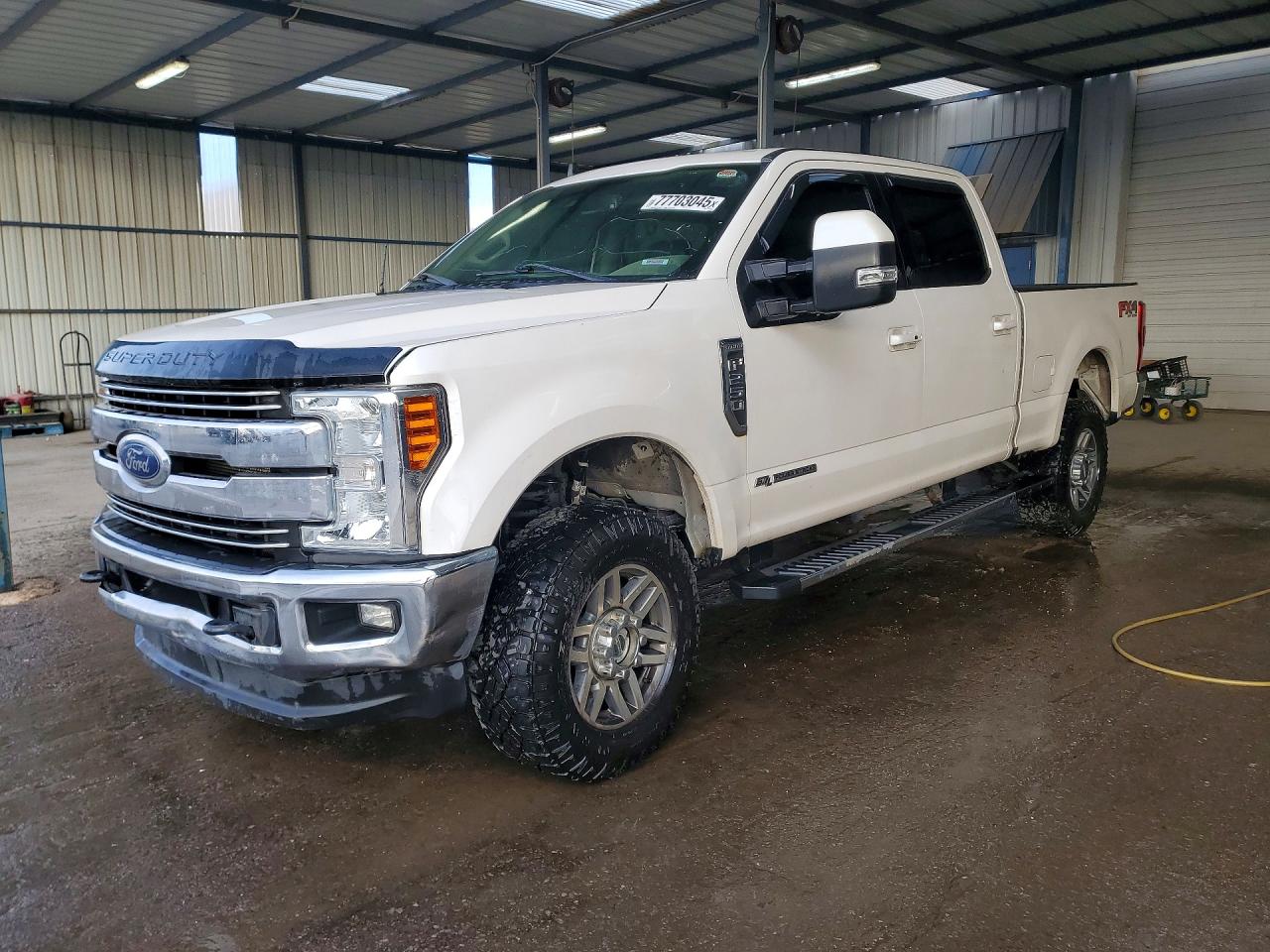 Salvage Ford F-250 Image