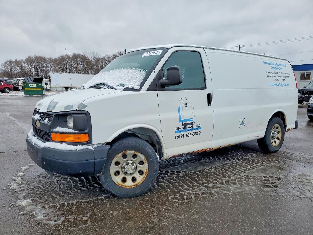 Salvage Chevrolet Express Image