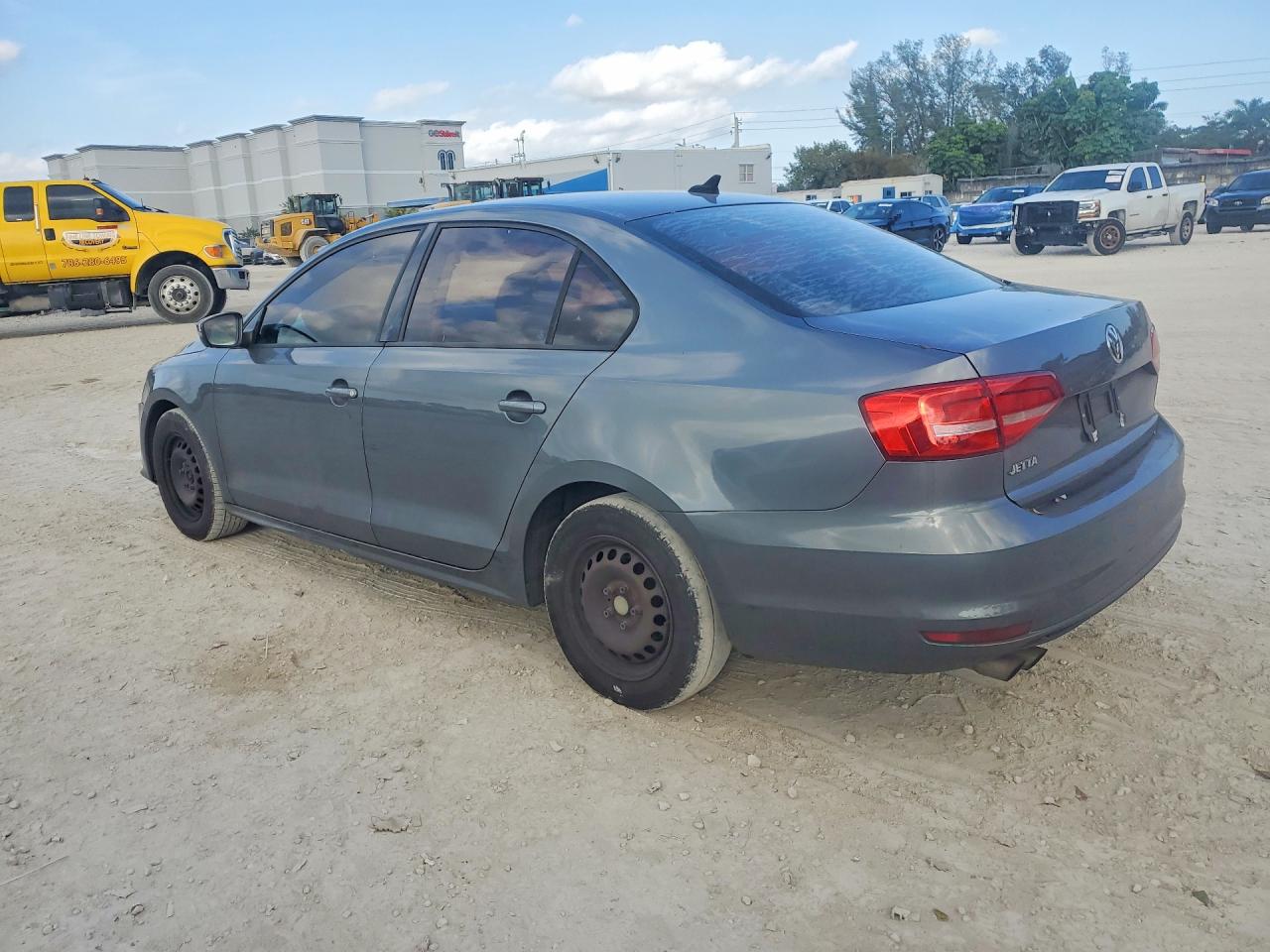 Volkswagen Jetta Base