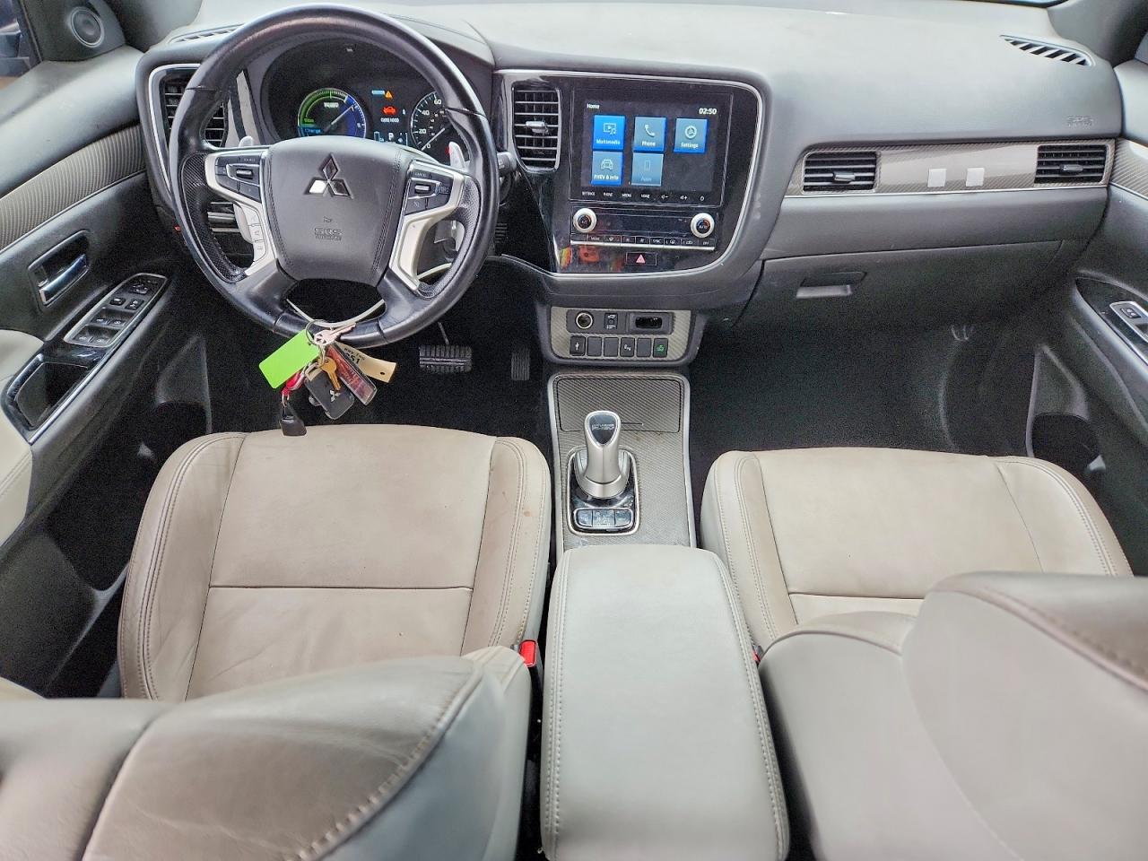 Mitsubishi Outlander 650