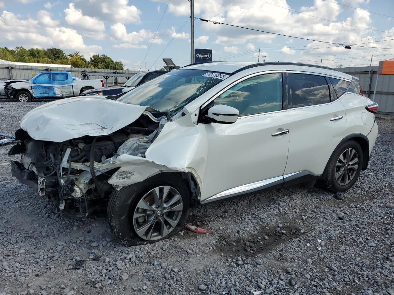 Salvage Nissan Murano Image