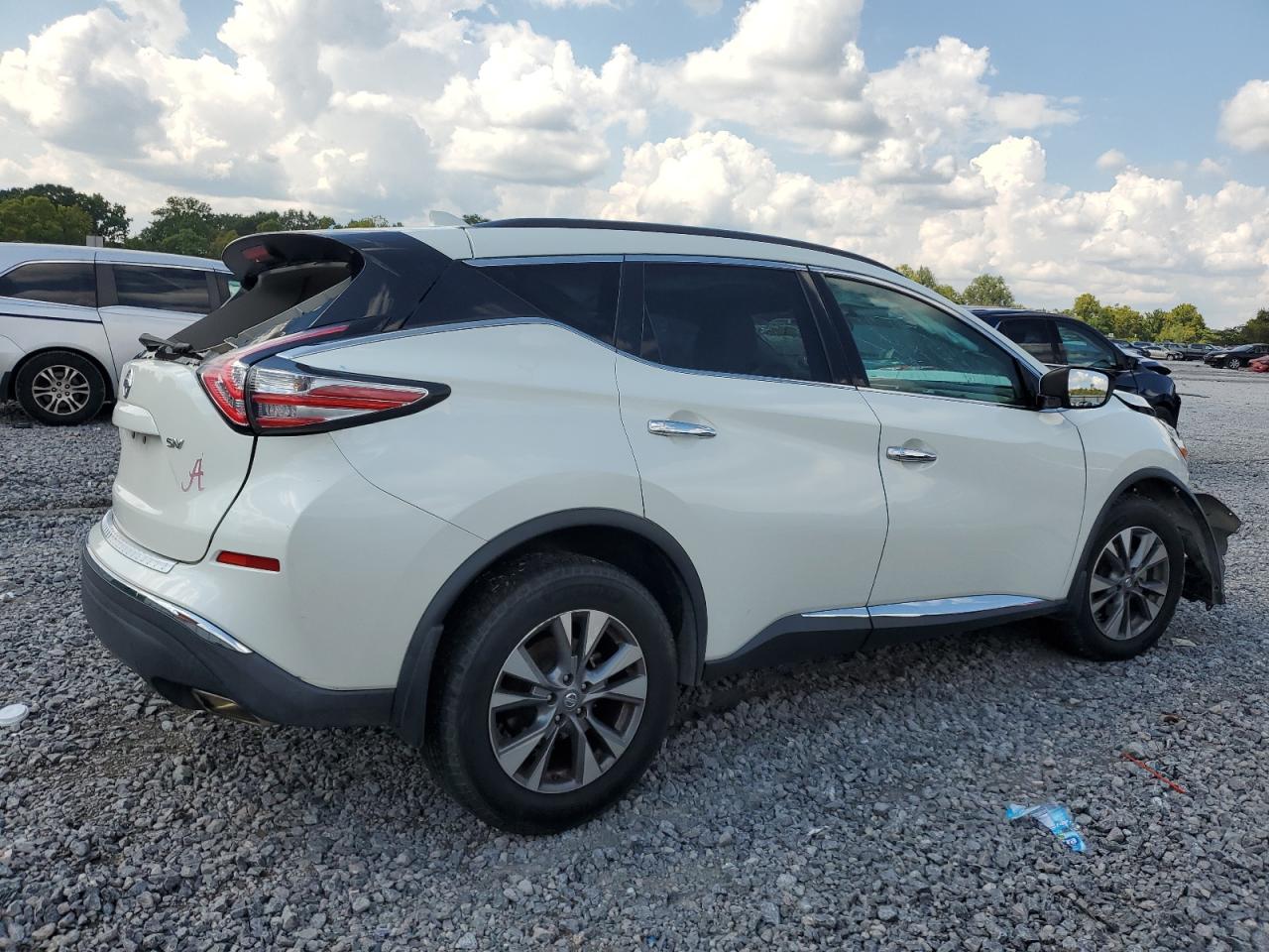 Nissan Murano S