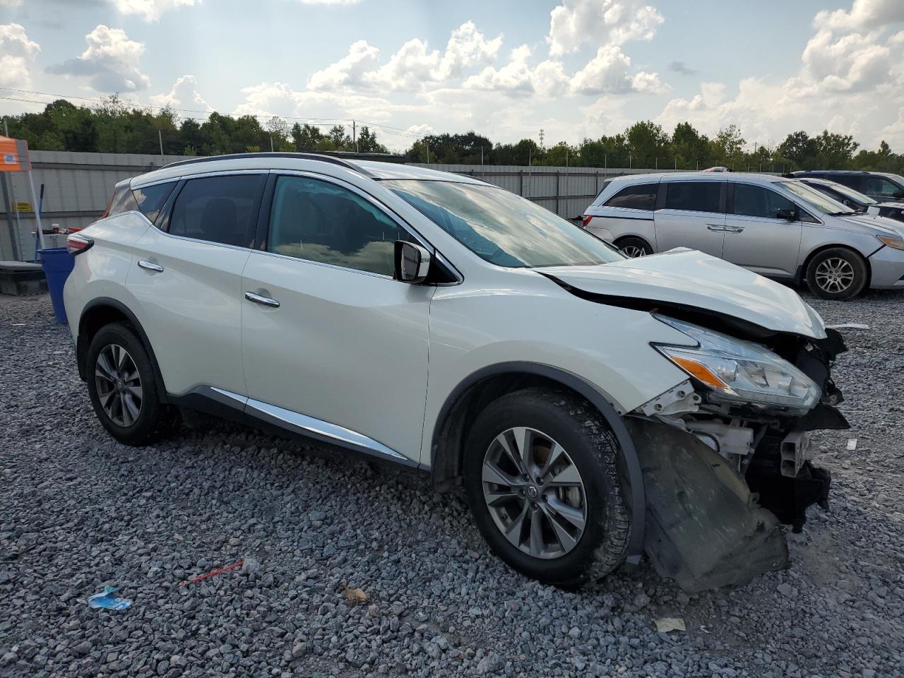 Nissan Murano S