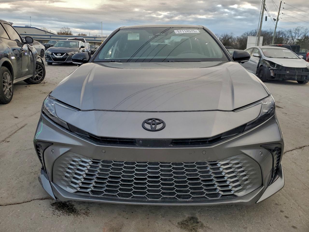 Toyota Camry Xse