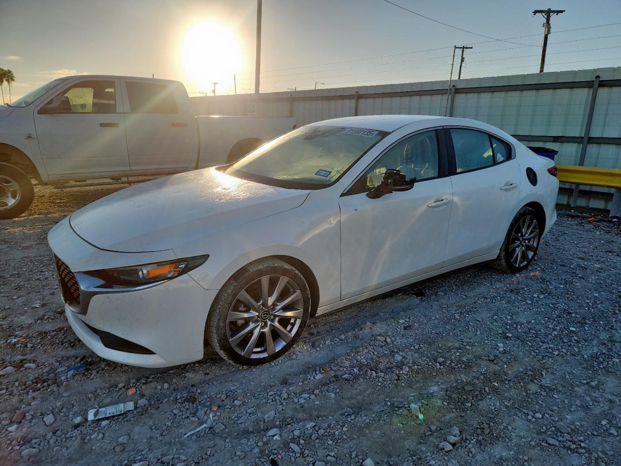 Salvage Mazda 3 Image