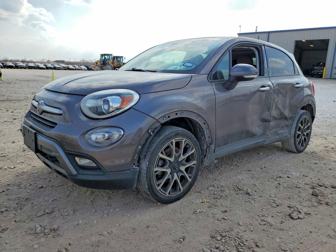 Salvage FIAT 500 Image