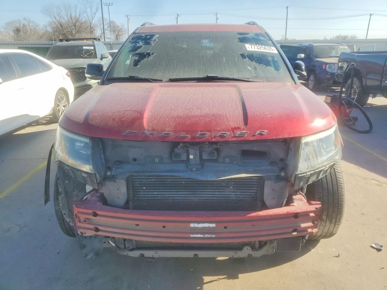 Ford Explorer Sport