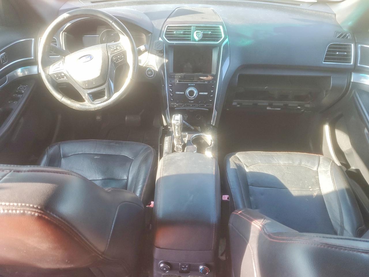 Ford Explorer Sport