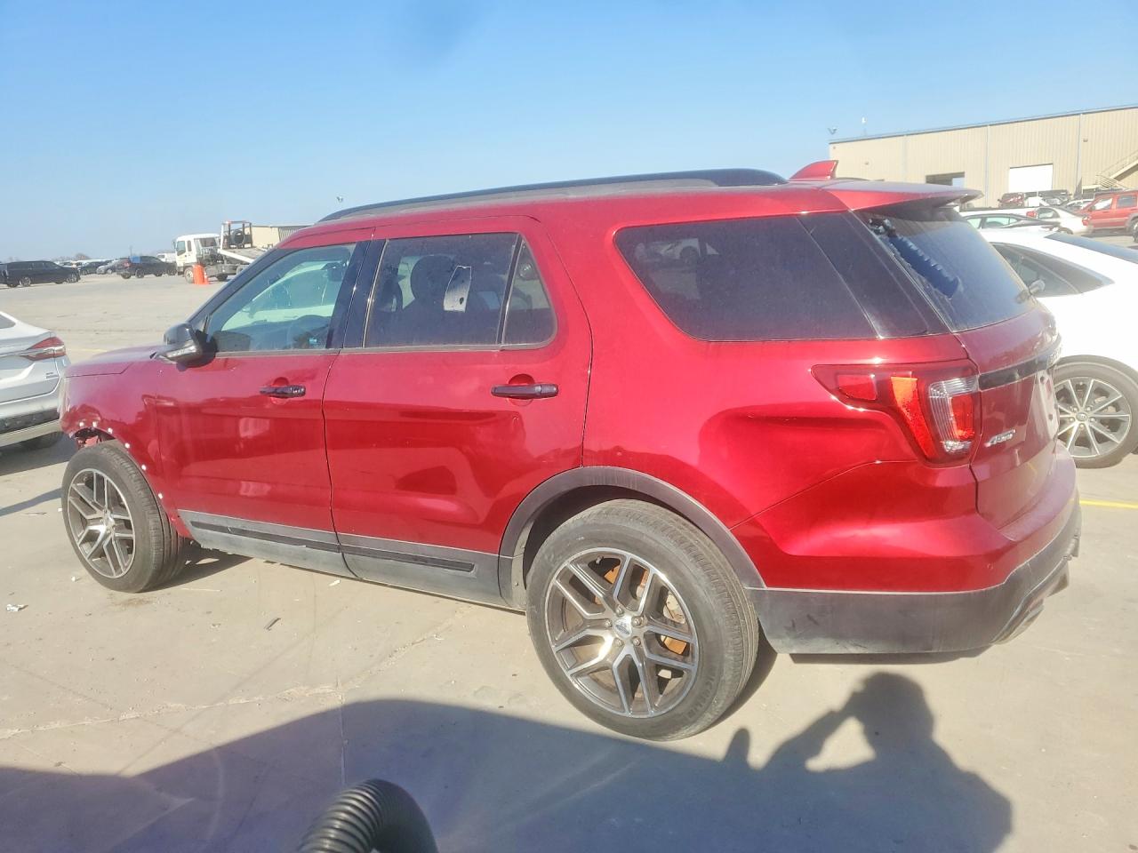 Ford Explorer Sport