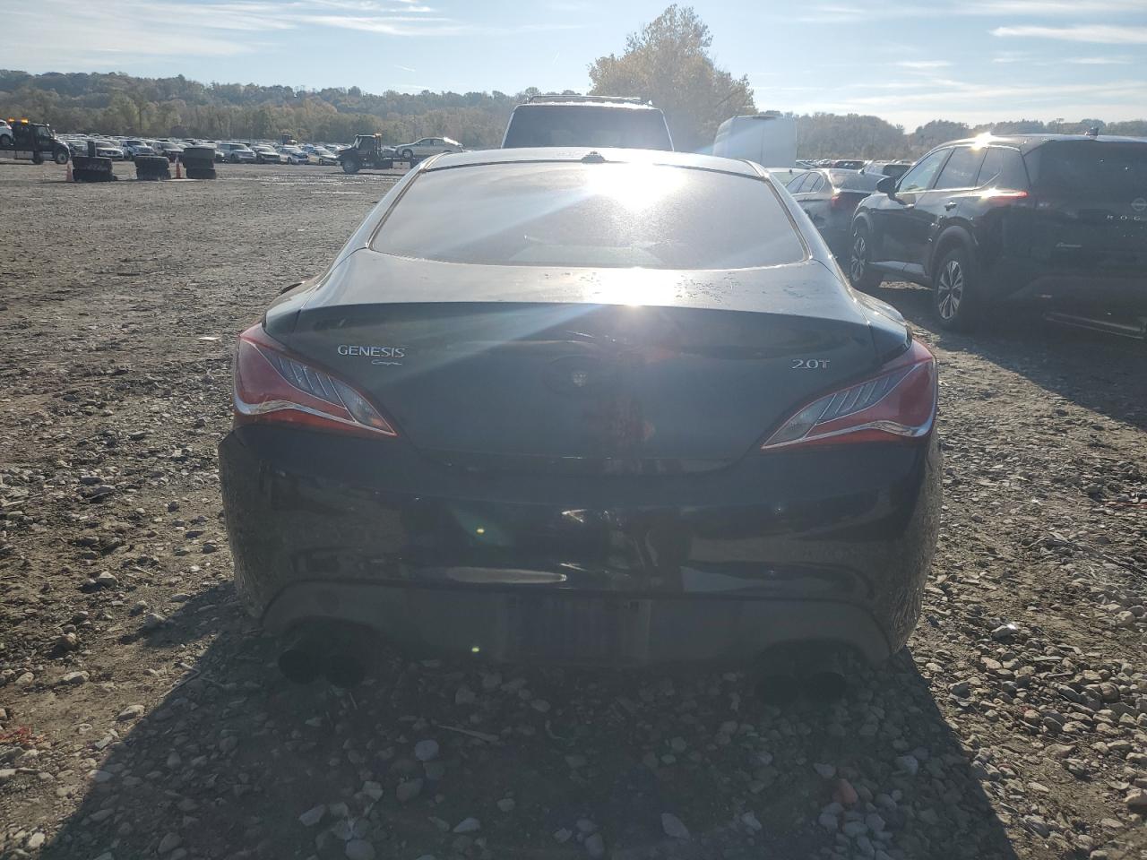 Hyundai Genesis 2.0t