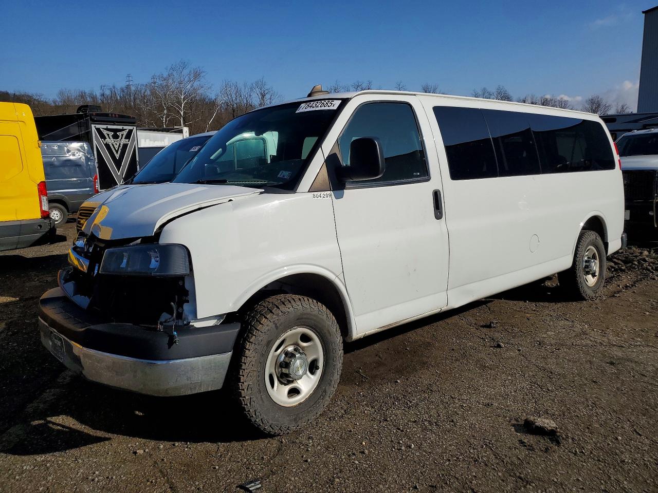 Salvage Chevrolet Express Image