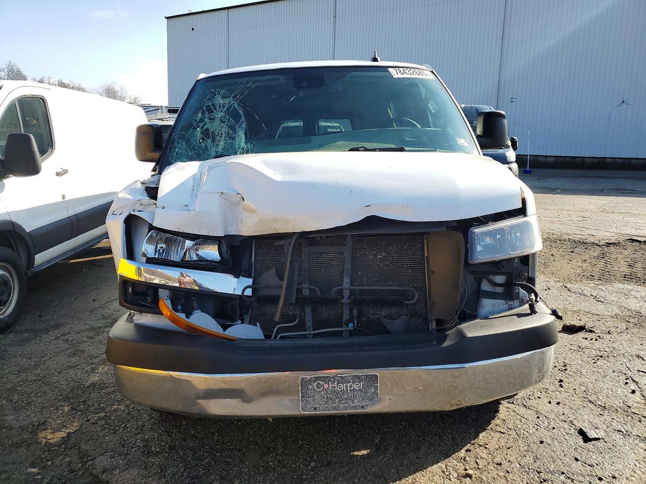 Chevrolet Express Lt