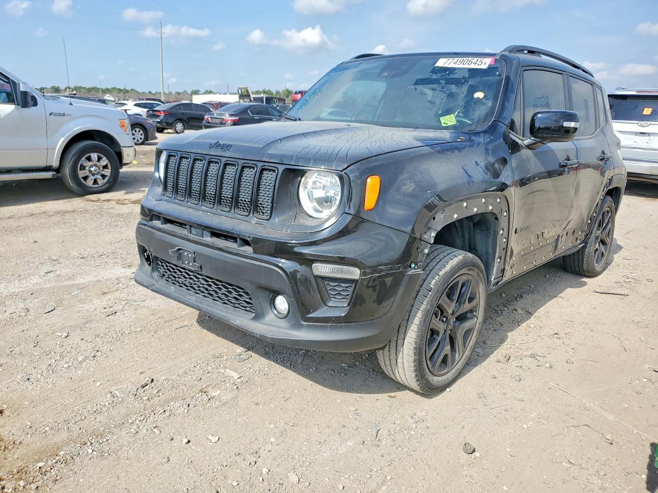 Salvage Jeep Renegade Image