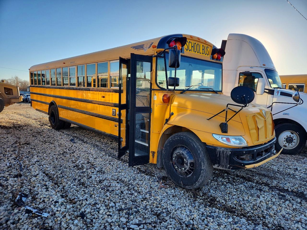Salvage Ic Corporation Ce Series Image