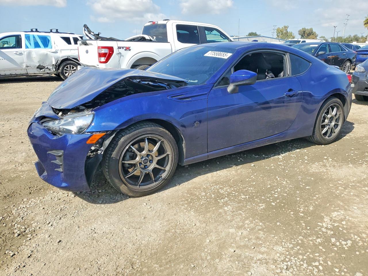 Salvage Toyota 86 Image