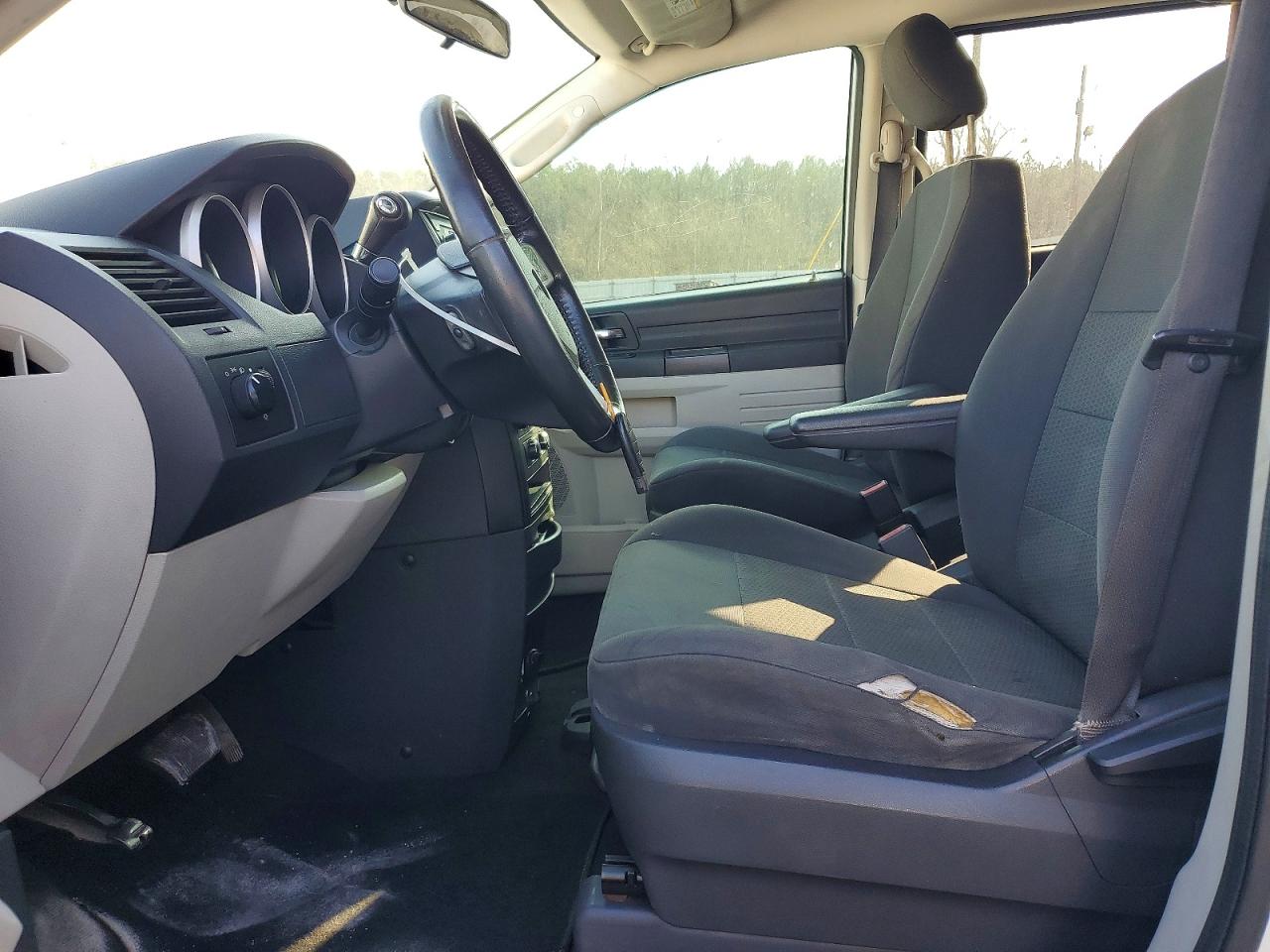 Dodge Caravan Se