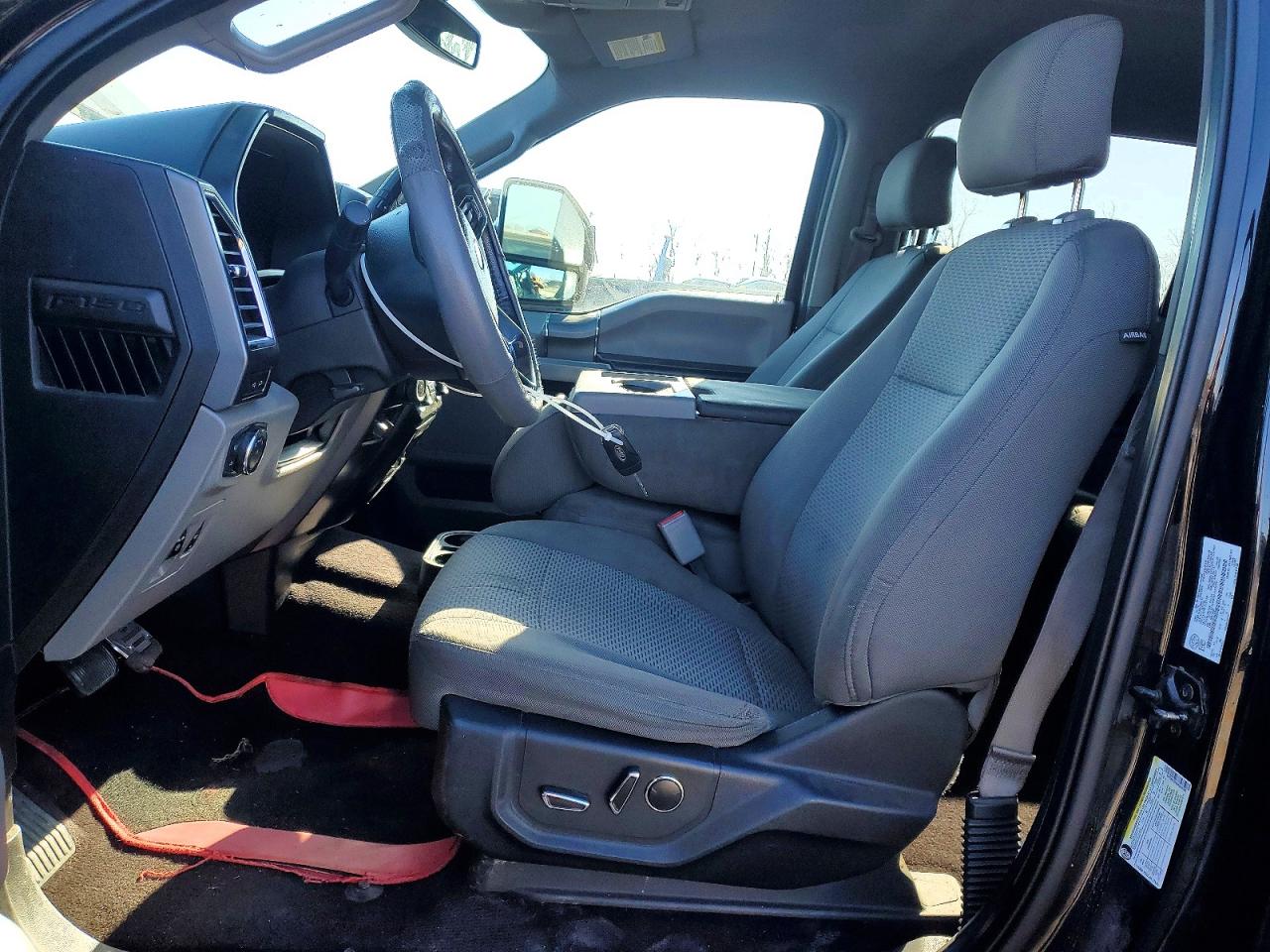 Ford F-150 Super Cab