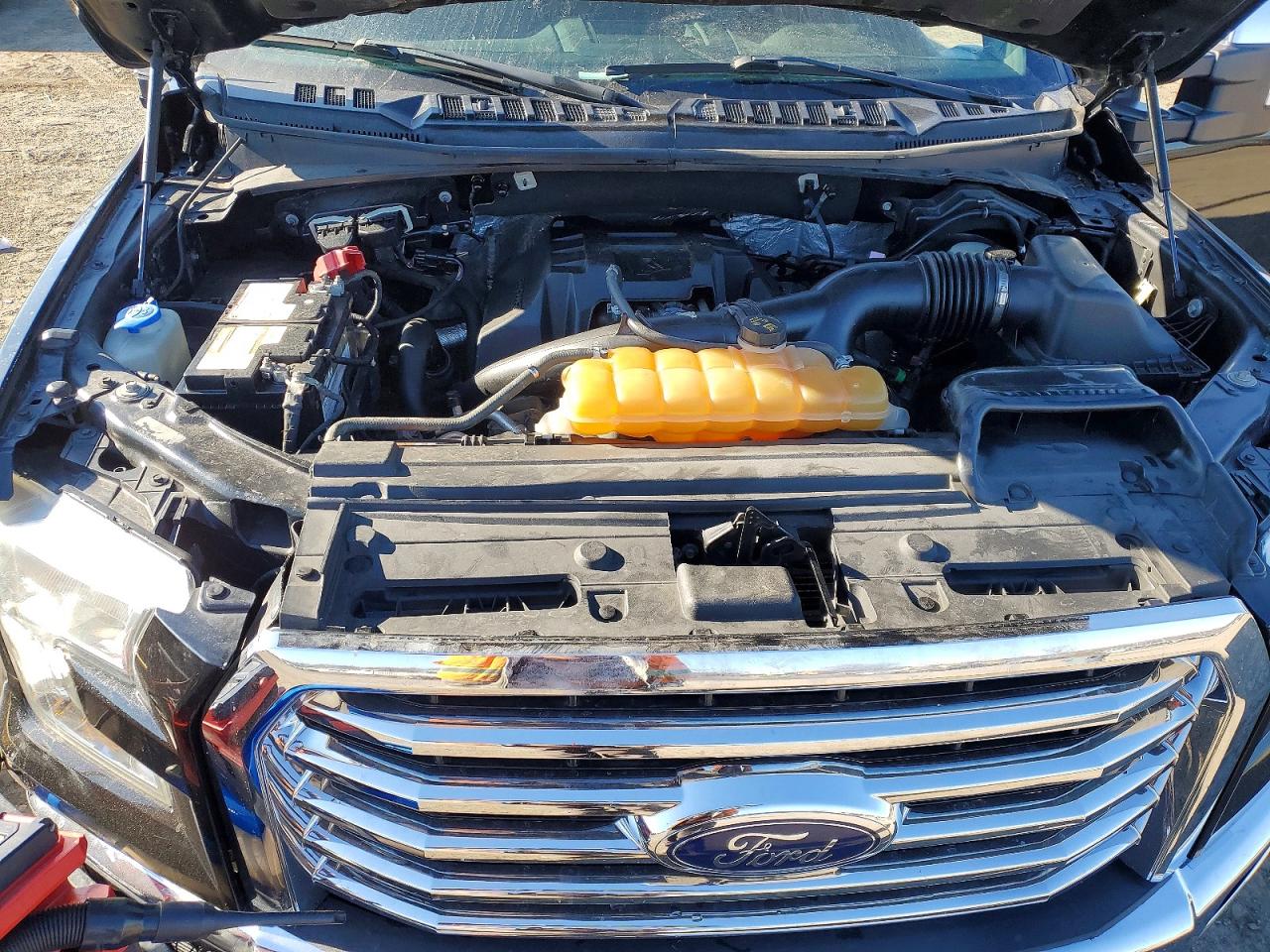Ford F-150 Super Cab