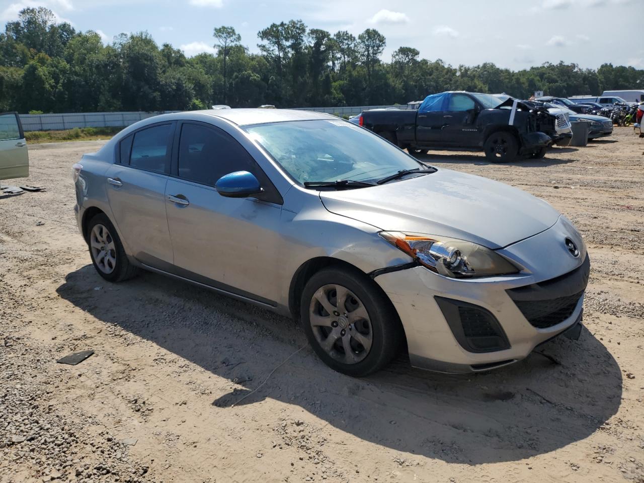 Mazda 3 I