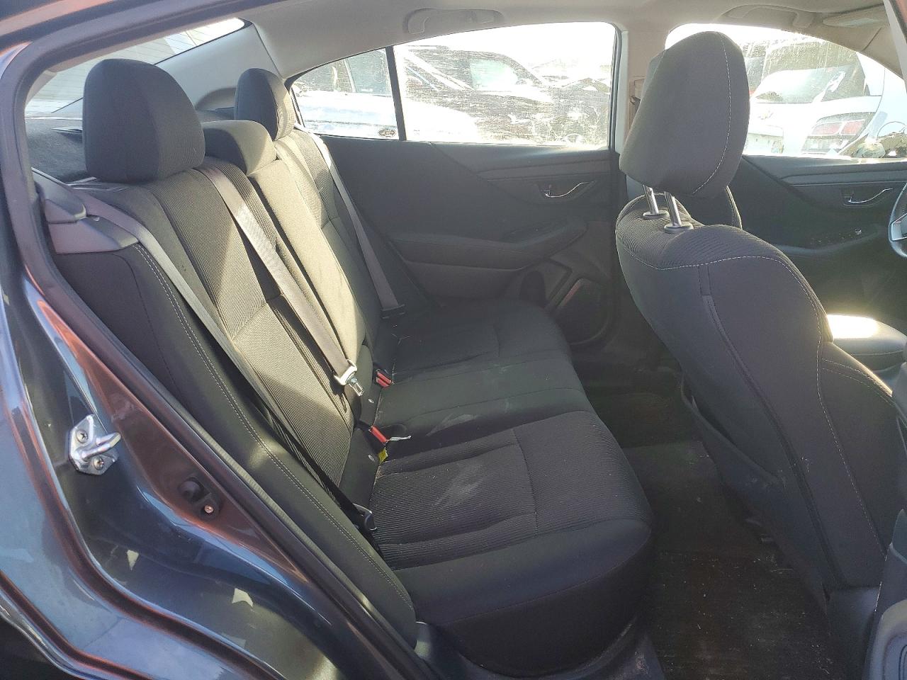 Subaru Legacy Premium