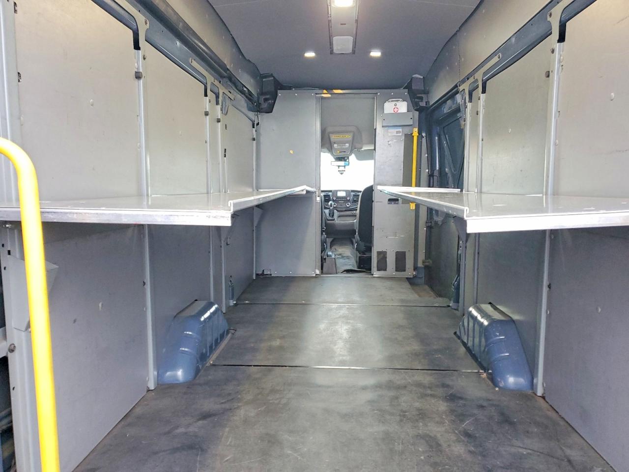 Ford Transit T-250