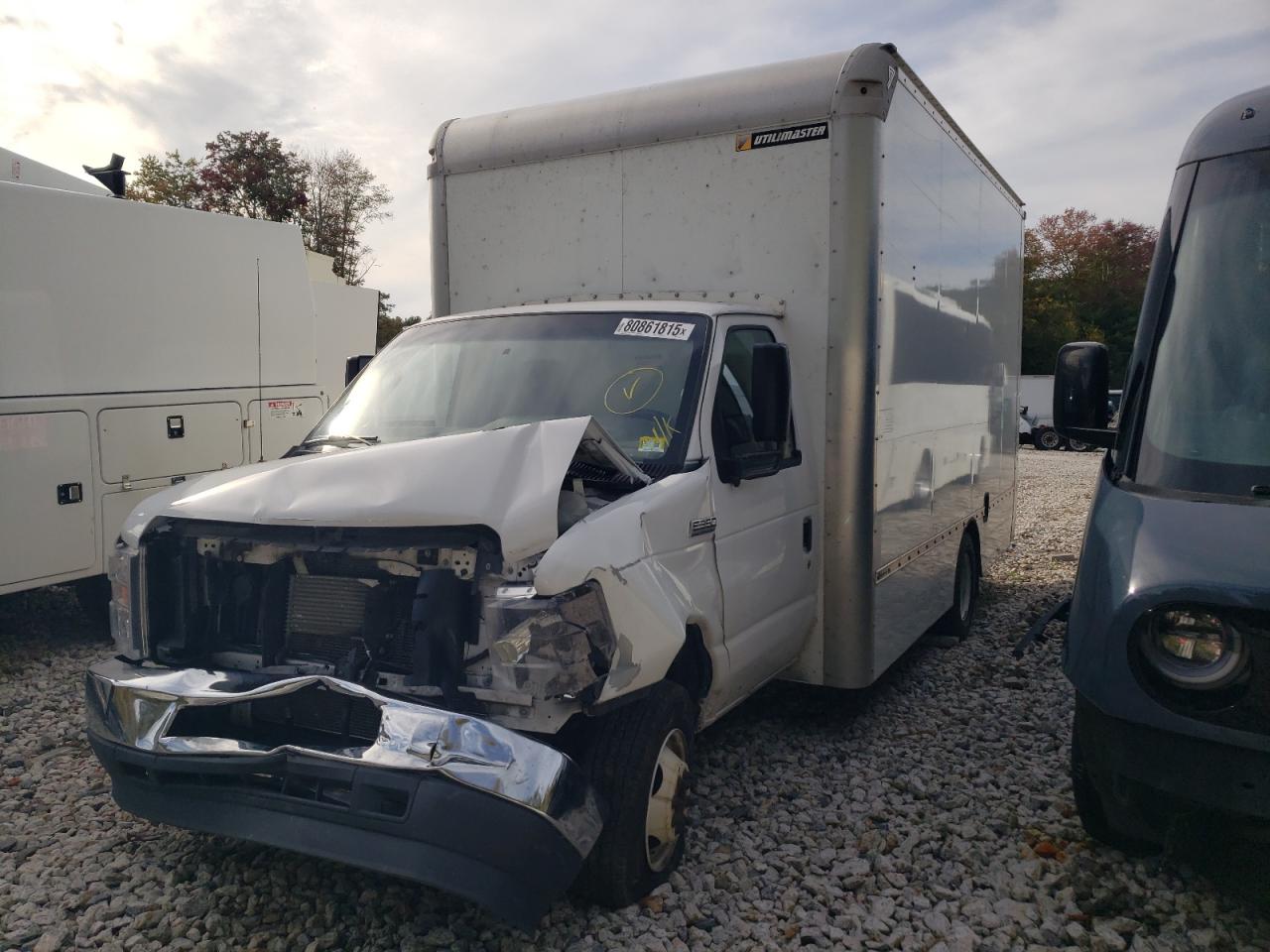 Salvage Ford Econoline Image