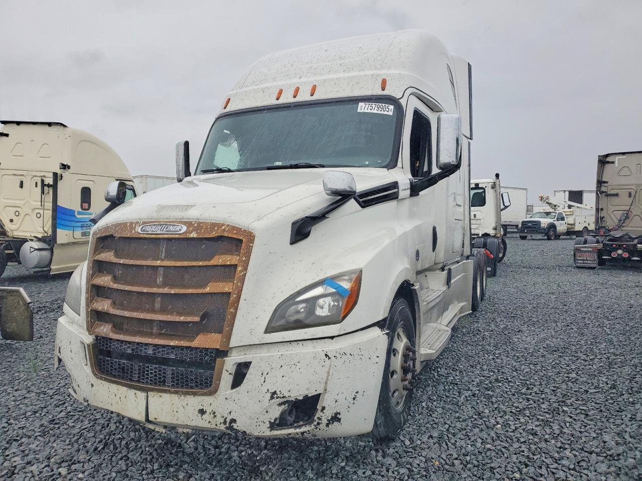 Freigliner Cascadia 126