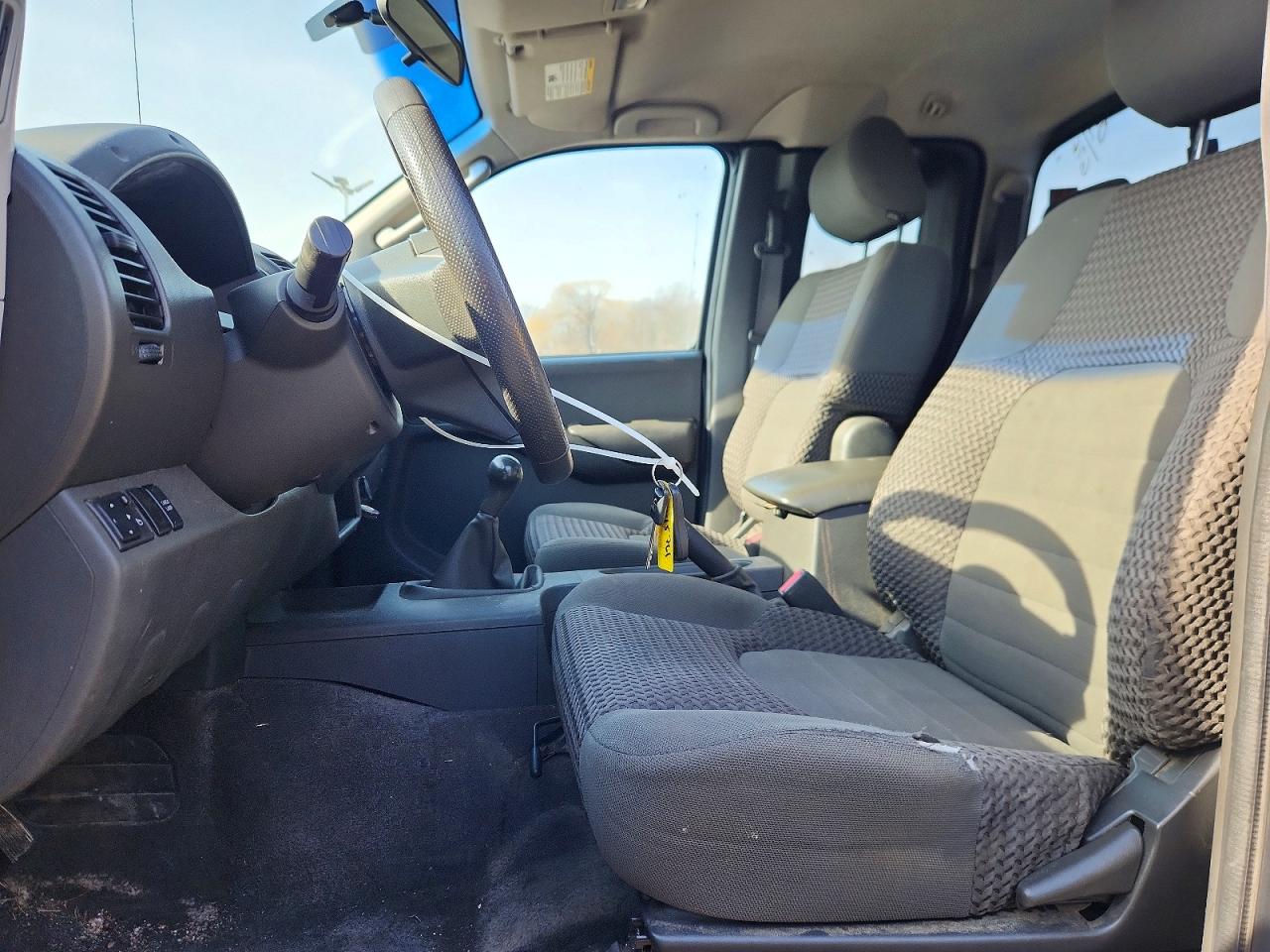 Nissan Frontier King Cab Le