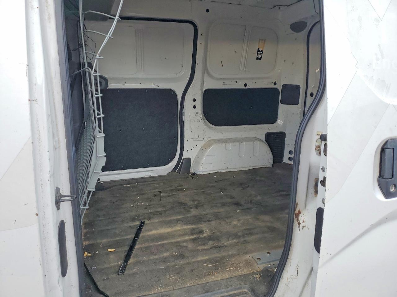 Nissan Nv 2.5s