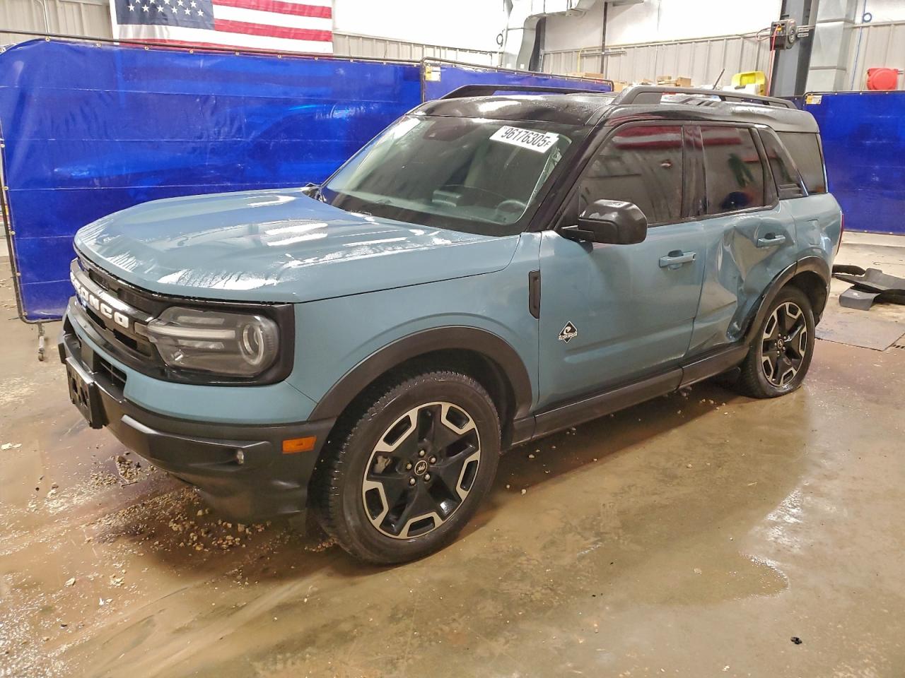 Salvage Ford Bronco Image