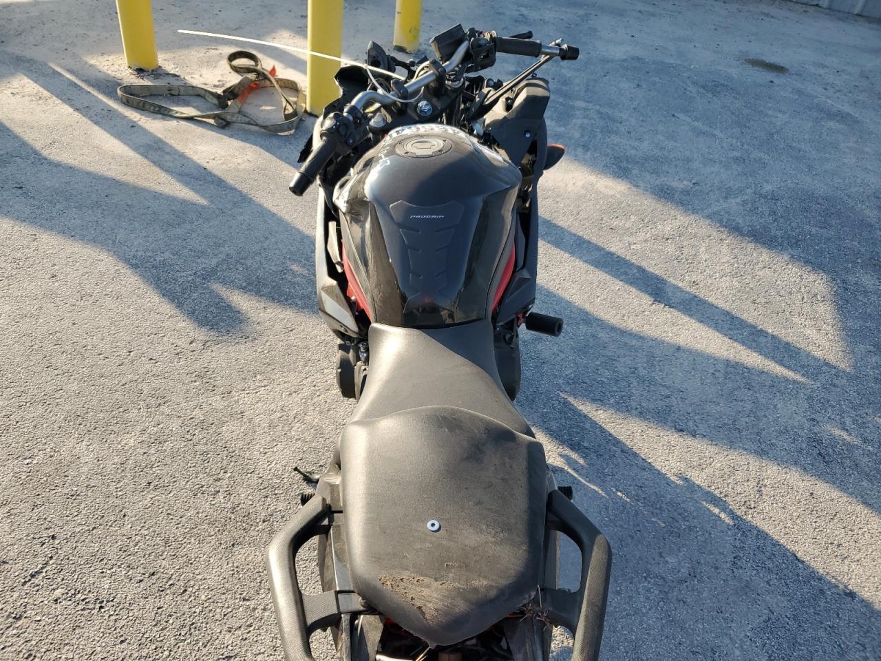 Yamaha Fz6