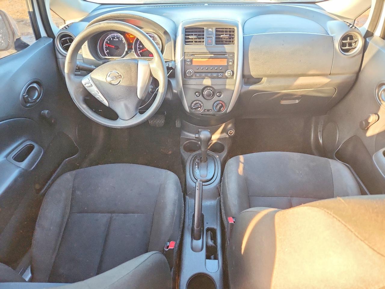 Nissan Versa S