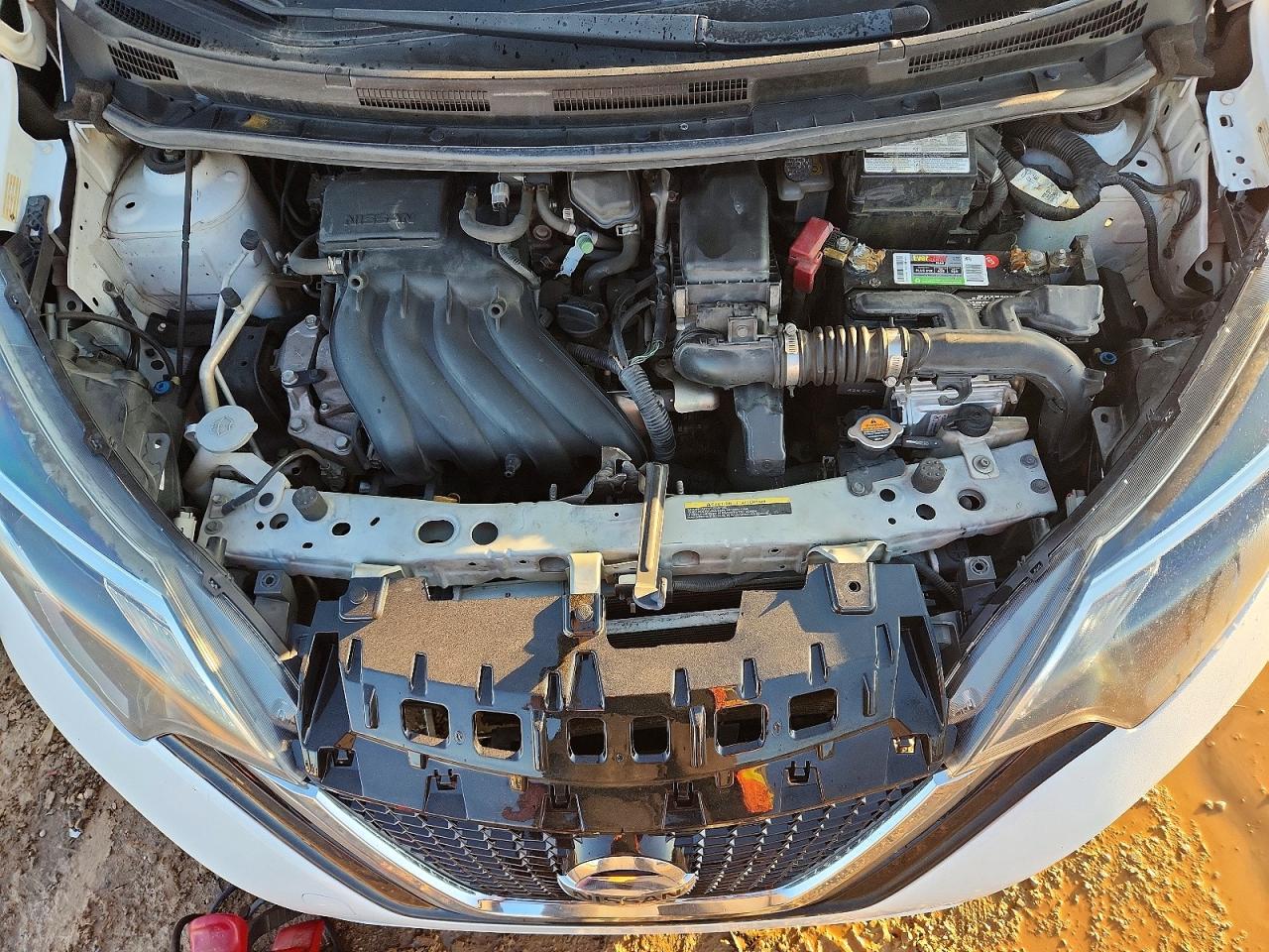 Nissan Versa S