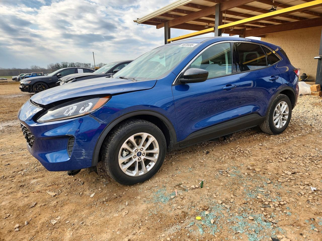 Salvage Ford Escape Image