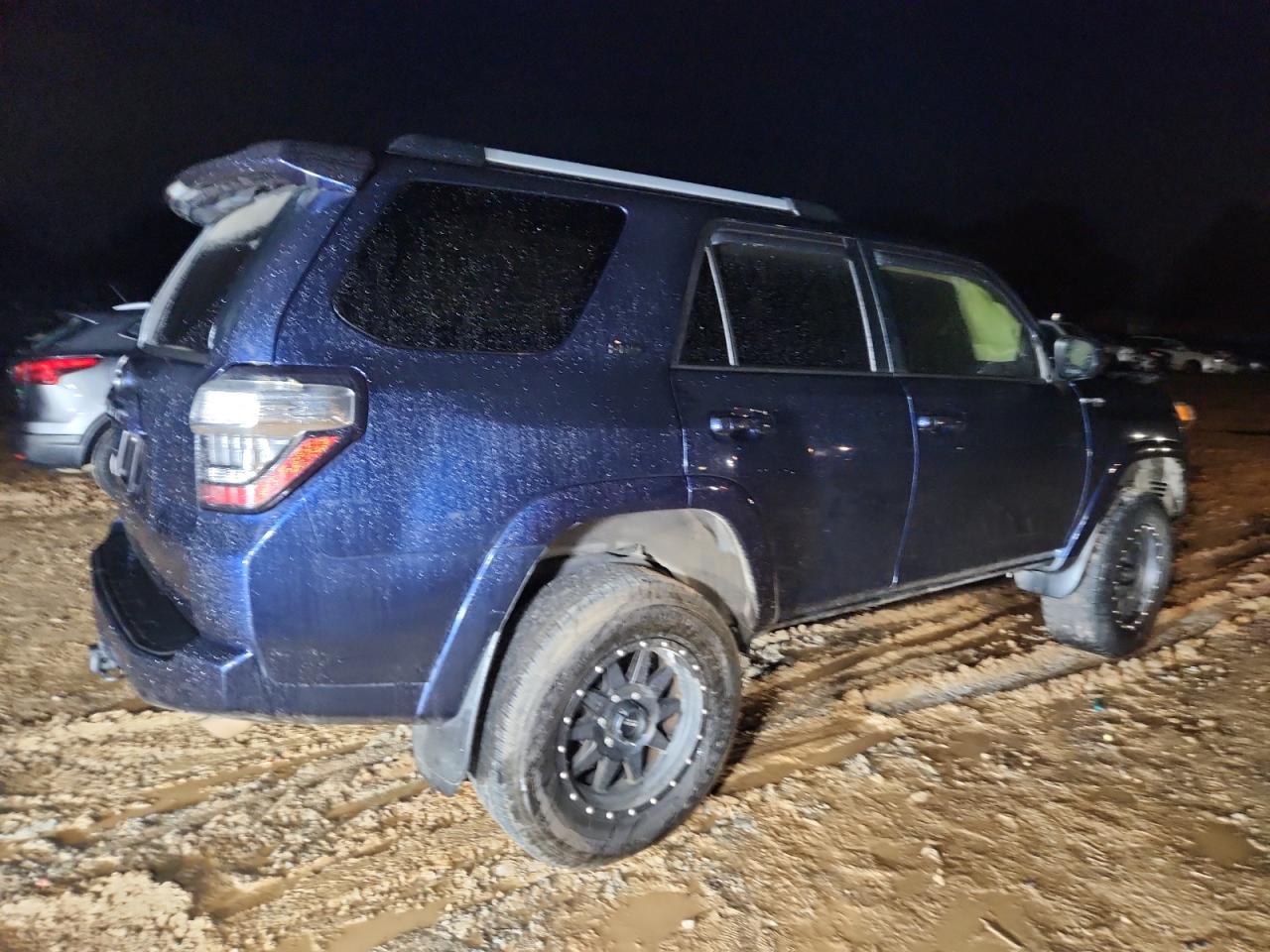 Toyota 4Runner Sr5