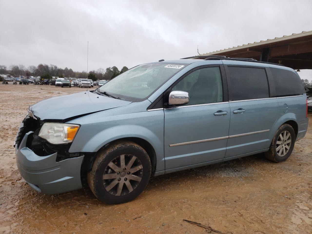 Salvage Chrysler Minivan Image