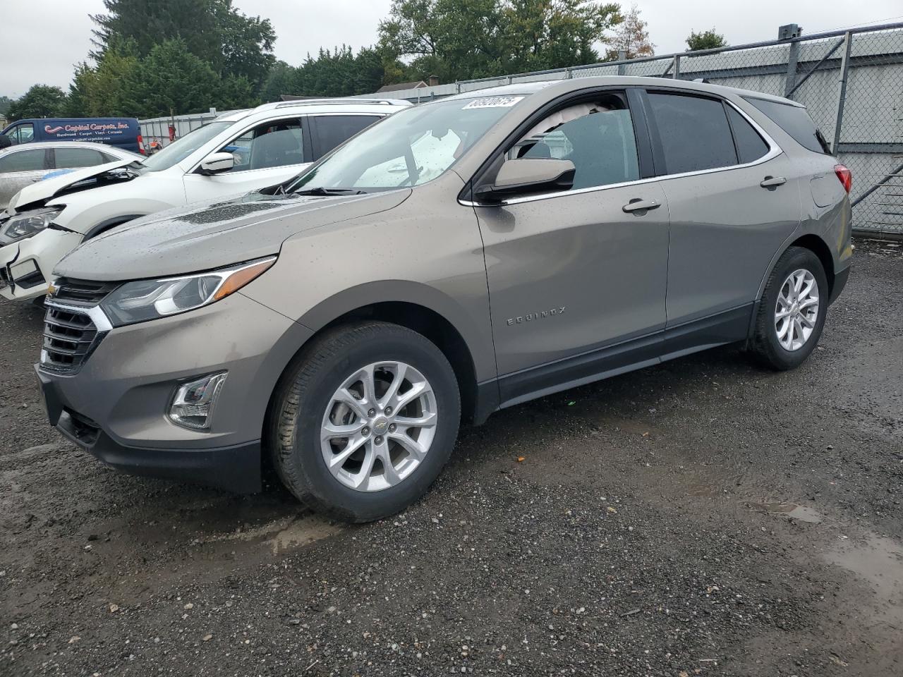Salvage Chevrolet Equinox Image
