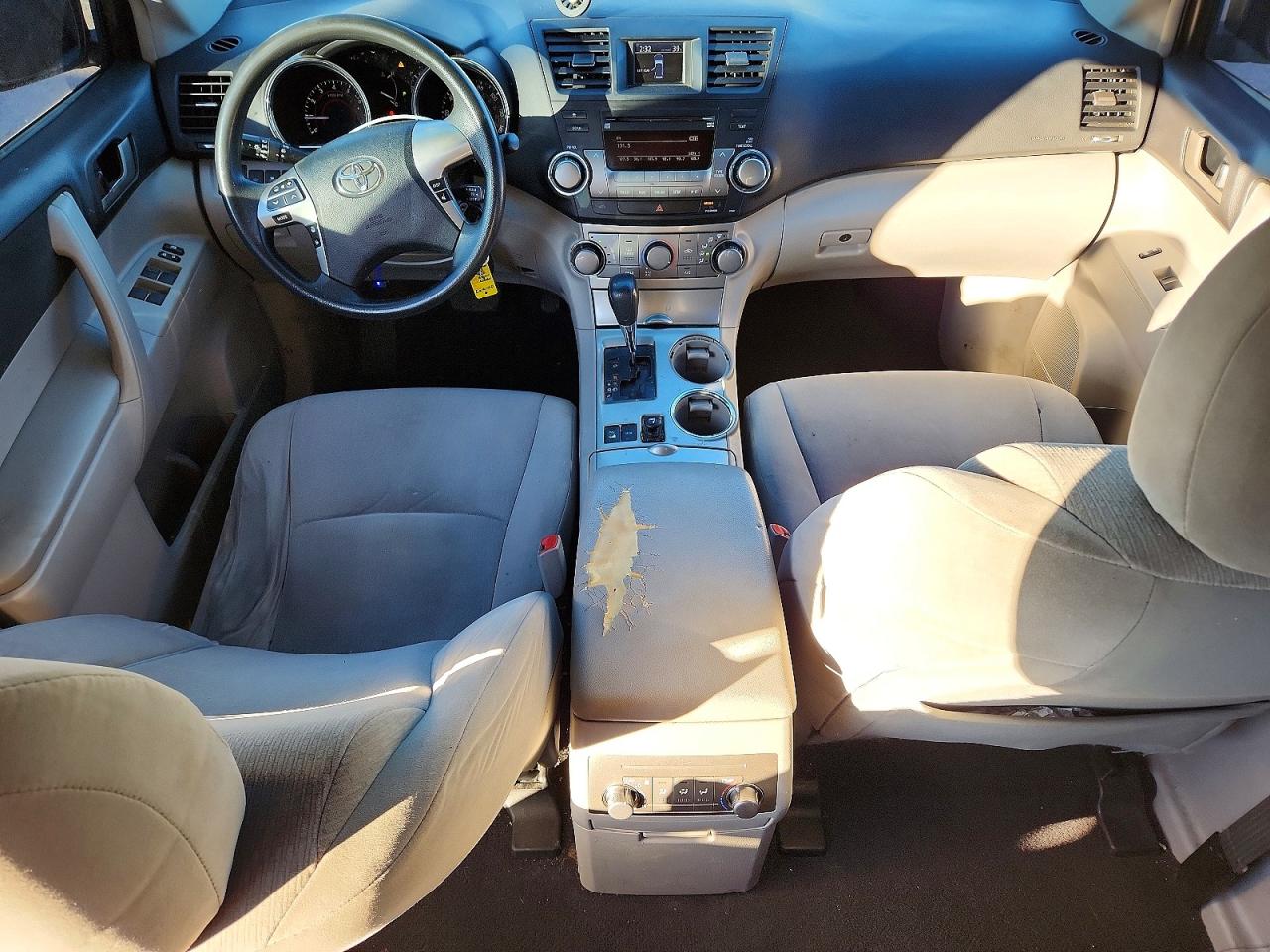 Toyota Highlander Base