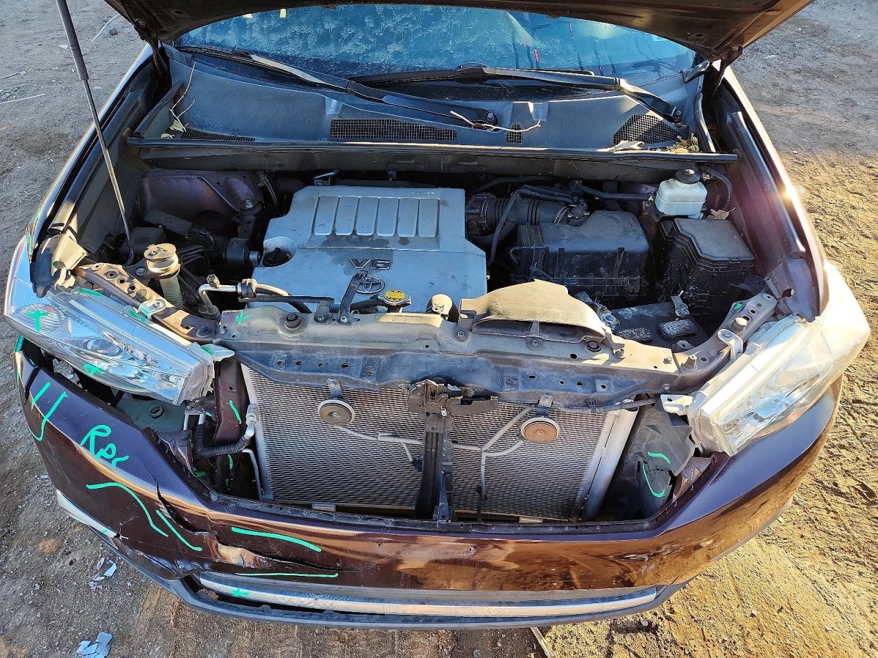 Toyota Highlander Base
